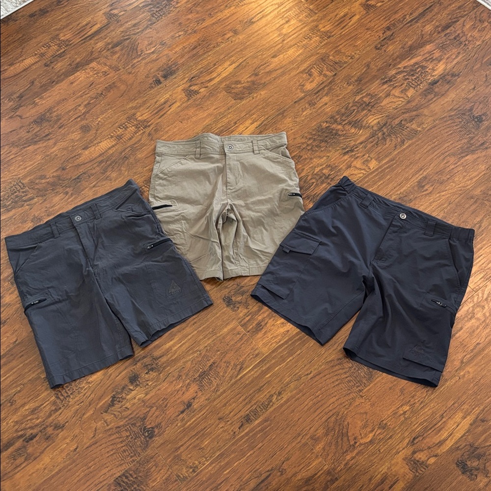 Lot of 3 pairs Gerry Shorts SIZE 34 all 3 included nice condition